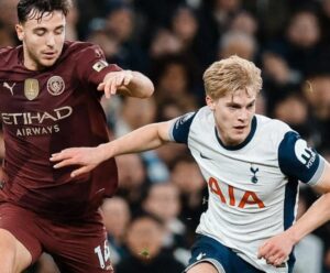 Tottenham onde assistir
