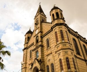 O que a interdição da Igreja Matriz de Muqui nos alerta?