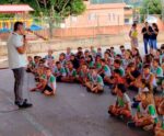 Prefeitura de Rio Novo realiza abordagem sobre saúde em escolas
