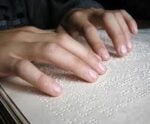 ES garante certidão em braile para pessoas com deficiência visual