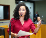 Deputada Camila Valadão cobra igualdade de gênero em edital do Estado