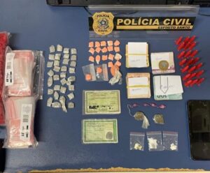 Suspeito de homicídio é preso e drogas são apreendidas no ES suspeito de homicídio