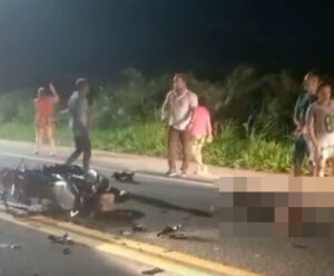 Acidente entre moto e retroescavadeira deixa um morto em Itapemirim Acidente em Itapemirim