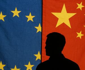 China e Europa sobem o tom contra os EUA e anunciam mais tarifas tarifas
