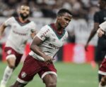 Fluminense vence o Corinthians e dorme na 3ª colocação do Brasileirão
