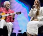Preta Gil se declara a Gilberto Gil após dueto em show