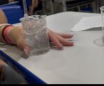 Em Afonso Cláudio, alunos produzem álcool em gel