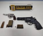 Após denúncia, armas são apreendidas dentro de casa em Guaçuí