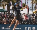 Atleta capixaba disputa competição internacional de beach tennis