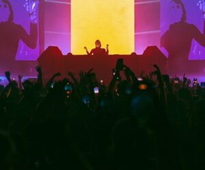 Coachella: veja onde assistir aos shows AO VIVO Imagem ilustra coachella 2025