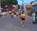 VÍDEO | Corredora é atropelada durante competição em Nova Venécia