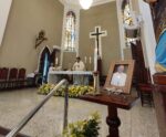 Catedral de Cachoeiro celebra missa em sufrágio ao Papa