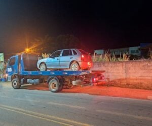 Polícia Militar recupera veículo com restrição de furto em Itaipava veículo recuperado