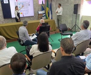 Ferraço se reúne com organizadores da 36ª Cachoeiro Stone Fair