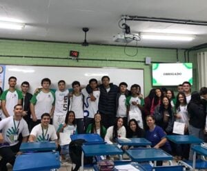 Educação financeira: jovens de Alegre são preparados para escolhas