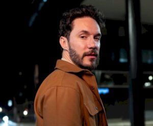 Eliezer rebate críticas por ir ao show de Lady Gaga após se converter