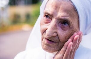 Quem foi Irmã Otília, a mulher que foi luz nos momentos de dor