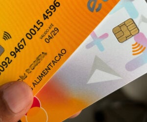 Auxílio-alimentação de servidores estaduais pode subir para R$ 800