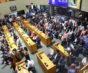Governos se reúnem na Assembleia por diálogo e pactos federativos