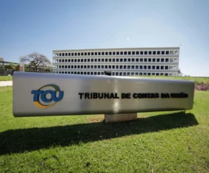 Concurso TCU: confira vagas e como se inscrever Imagem ilustra concurso tcu auditor