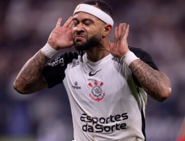 Corinthians pode ser punido após ofensas de torcedores a garoto durante jogo