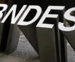 BNDES registra lucro de R$ 5,6 bi e amplia apoio a pequenas empresas