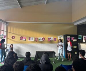 Alunos de Cariacica participam de exposição inspirada em obra capixaba estudantes de cariacica