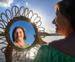 Exposição de fotos de artesãs de Anchieta é aberta nesta sexta (9)