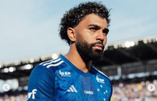 Gabigol, irmã de Neymar e o Cruzeiro; entenda a polêmica Imagem ilustra gabigol com olhar fixo para frente