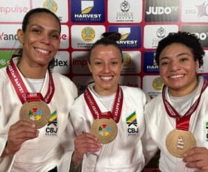 Judocas brasileiras brilham no primeiro dia do Gran Slam na Ásia judô brasileiro