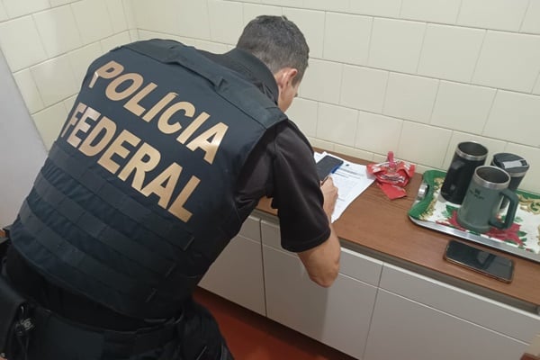 operação da pf em cachoeiro-tile
