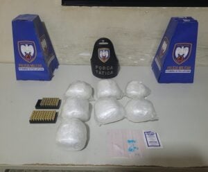 10º BPM faz operações em Guarapari e apreende drogas, armas e carro