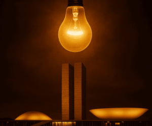 O grande teatro: a conta de luz e o preço da conveniência política