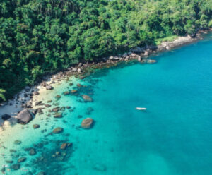 Cidade brasileira entra na lista dos destinos mais desejados do mundo Ubatuba, São Paulo