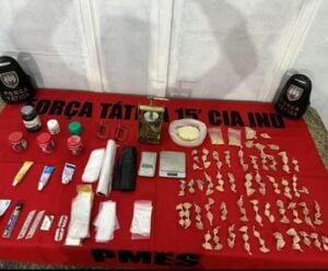 PM flagra laboratório de drogas e prende trio em Atílio Vivácqua