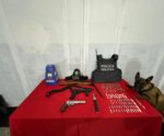 PM apreende drogas e armas em Cachoeiro
