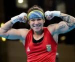 Bia Ferreira defende título mundial no boxe; onde assistir