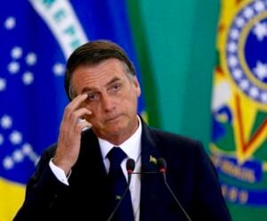 Bolsonaro cancela agendas e ficará em repouso durante julho