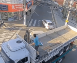 VÍDEO | Funcionário é flagrado cortando cabos de câmera em Cachoeiro