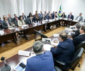 Centrorochas participa das articulações contra a tarifa dos EUA