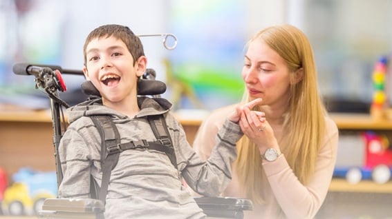 O Programa “BPC na Escola” representa um instrumento de justiça social, inserção educativa e dignidade para pessoas com deficiência (Foto: Canva) O Programa “BPC na Escola” representa um instrumento de justiça social, inserção educativa e dignidade para pessoas com deficiência (Foto: Canva)