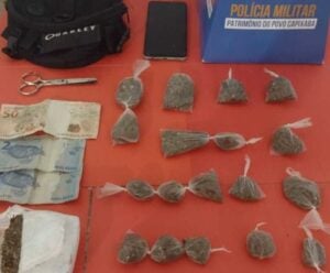Homem é flagrado com maconha e confessa tráfico em Muqui Tráfico em Muqui