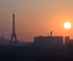 Calor extremo em Paris fecha Torre Eiffel e mobiliza autoridades