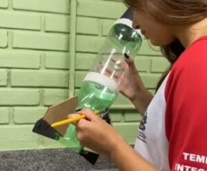 Estudantes aprendem física com foguetes em Vila Velha vila velha foguete