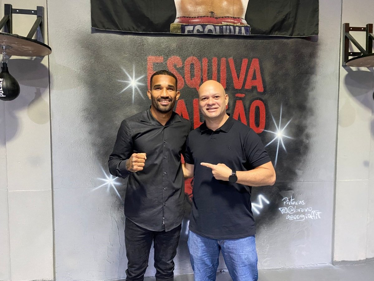 esquiva falcão