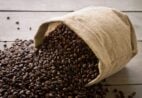 CNC orienta sobre altos valores em leilões de cafés premiados