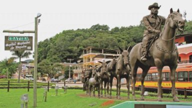 Cidade do Caparaó guarda tradição tropeira e paisagens incríveis