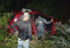 Motorista bêbado capota carro e ofende agentes da Guarda em Kennedy
