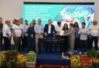 Casagrande assina lei que amplia mercado para agricultores capixabas