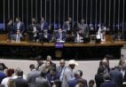 Câmara aprova PEC da Blindagem que protege deputados de processos e prisões